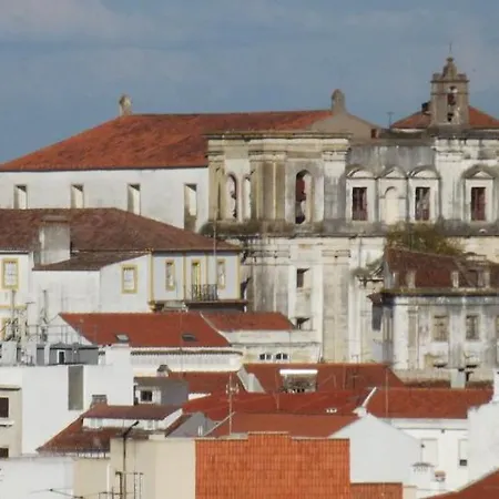 Проживание в семье Casa Ocre Local Абрантиш